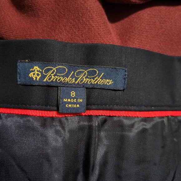 Brooks Brothers Embroidered Navy Blue 2-piece Set Top & Skirt Size 8 - Picture 9 of 14